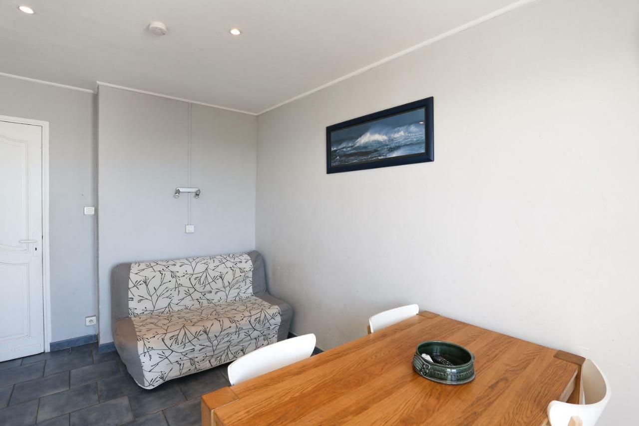 6 Personnes Vue 30 M De La Apartment Hyeres