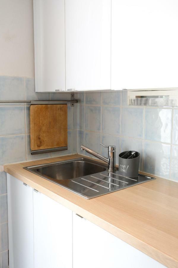 6 Personnes Vue 30 M De La Apartment Hyeres